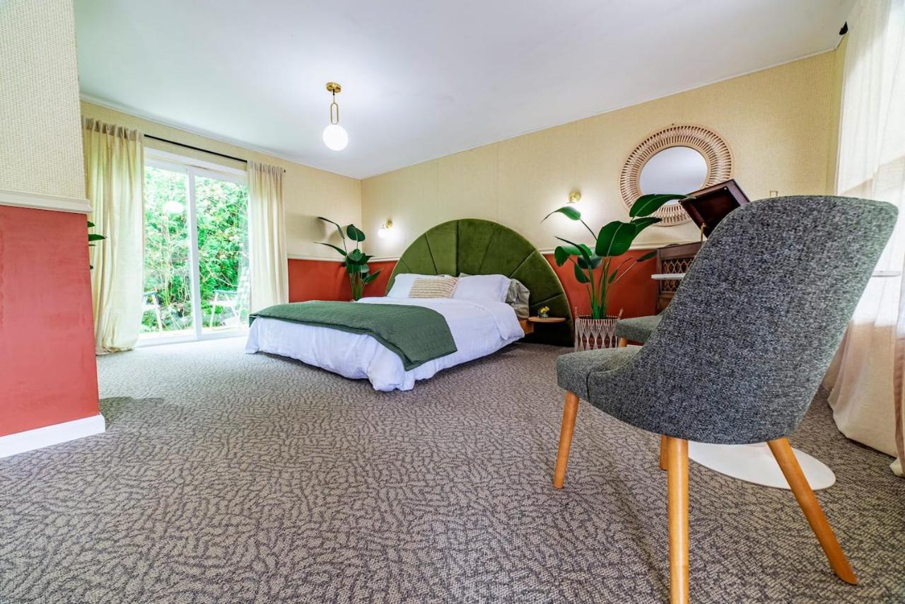 The Springs Motel New Ashford Eksteriør bilde