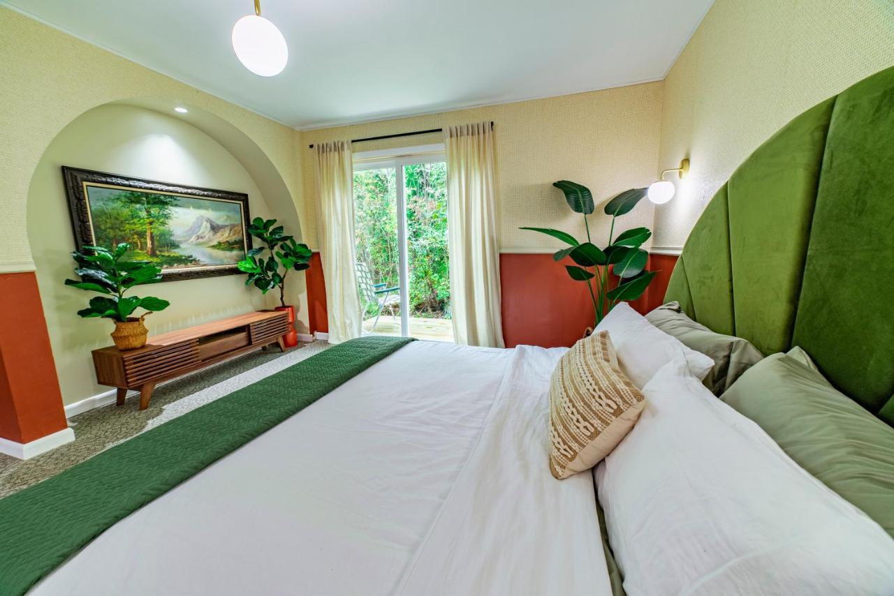 The Springs Motel New Ashford Eksteriør bilde